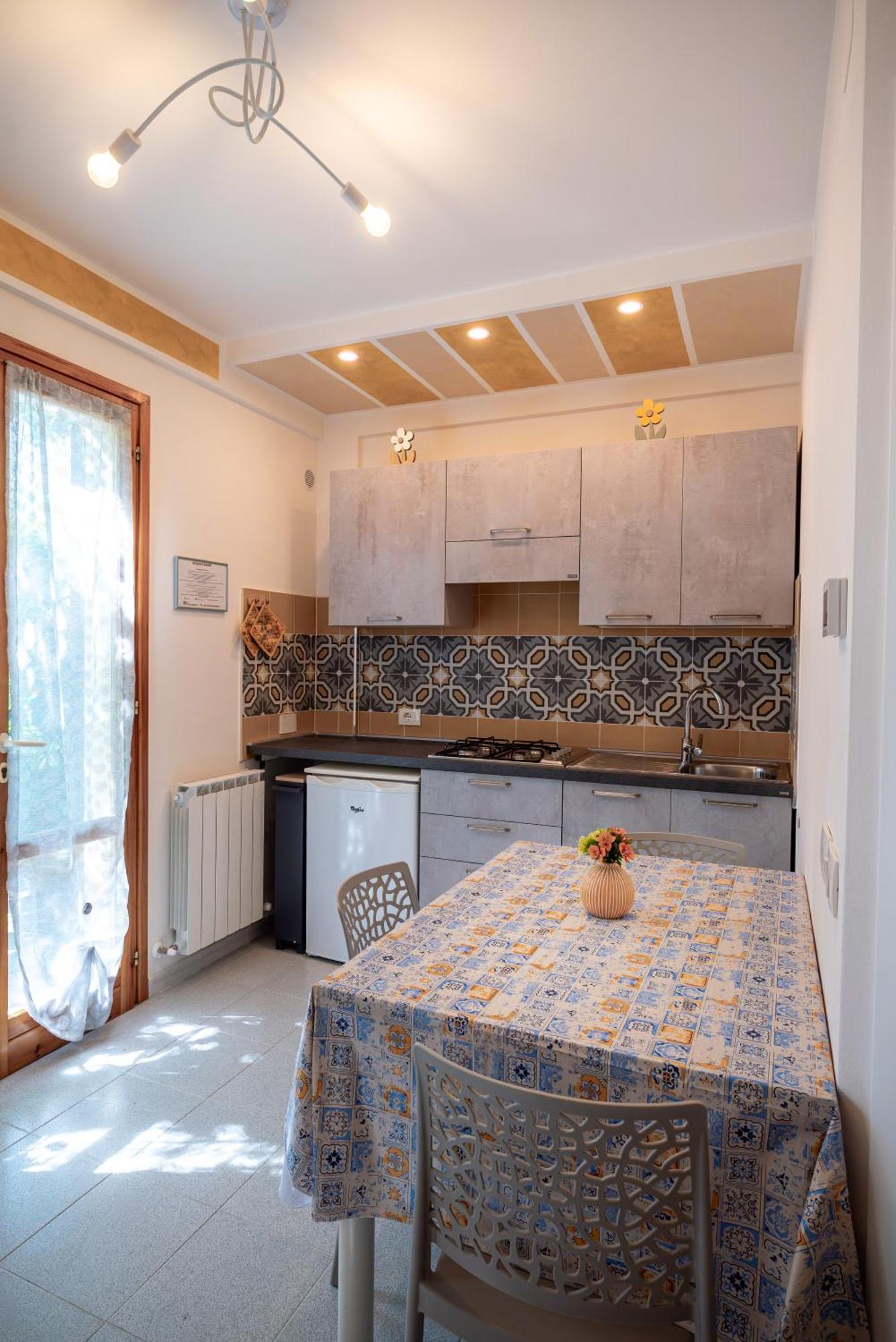 Residence Ranieri กัสติลโยเน เดล ลาโก ภายนอก รูปภาพ